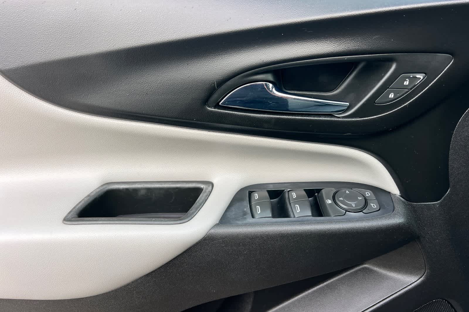 Thumbnail: 2019 Chevrolet Equinox - 13