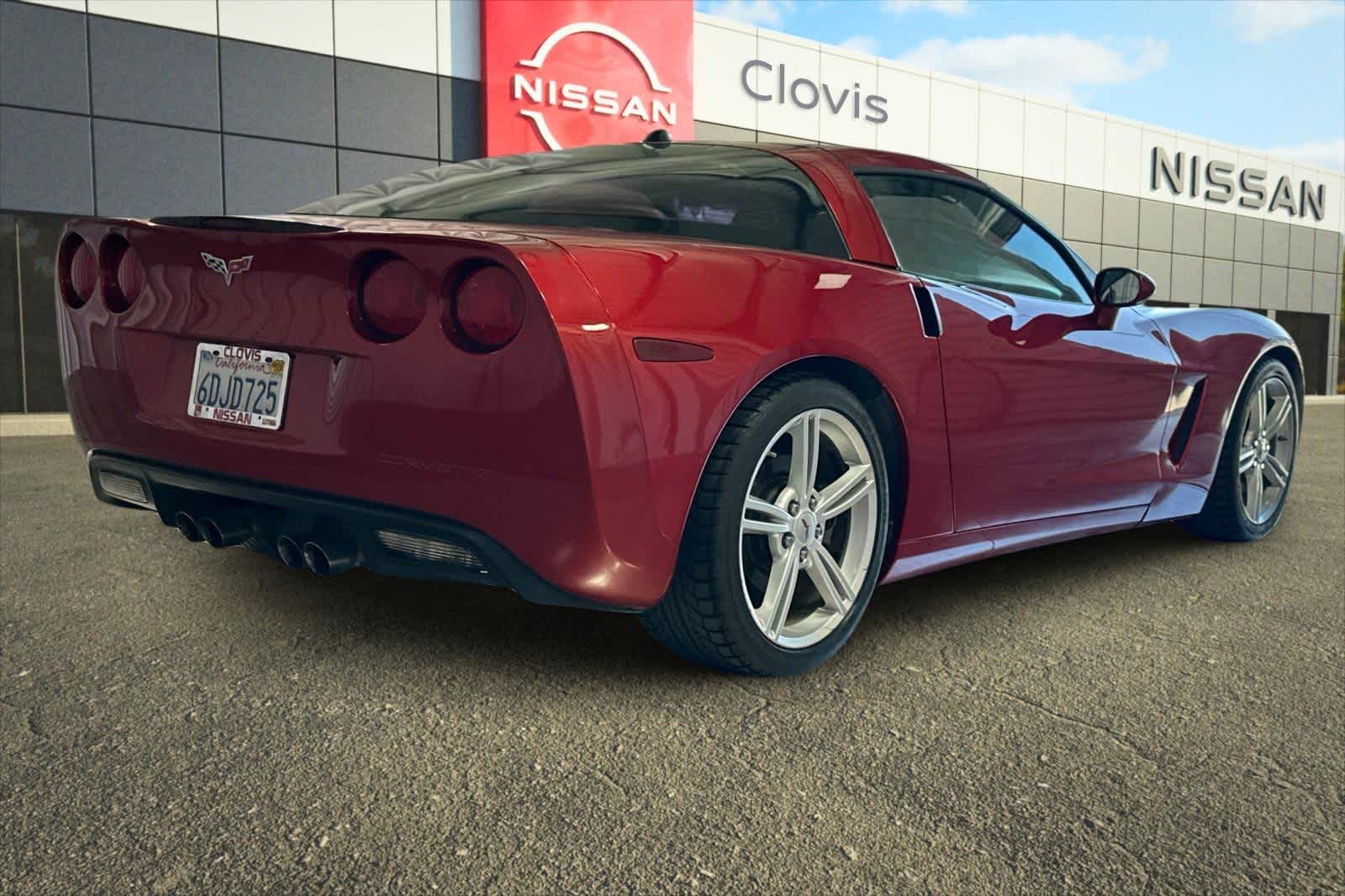 Thumbnail: 2005 Chevrolet Corvette - 3