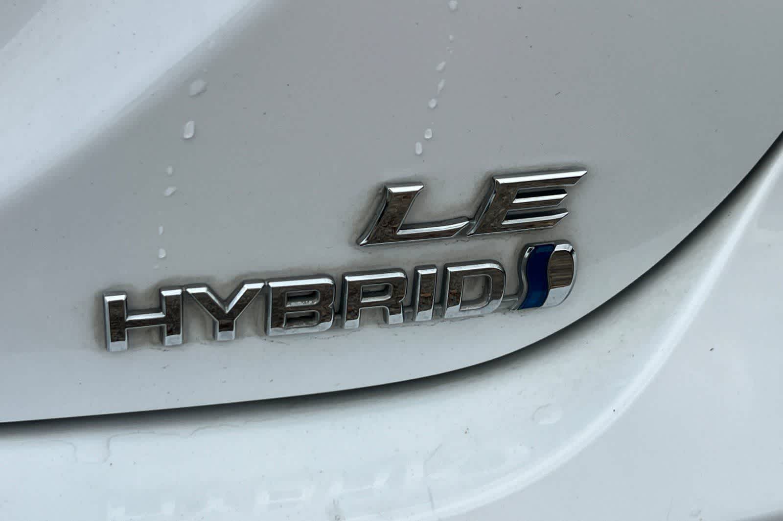 Thumbnail: 2020 Toyota Camry - 13