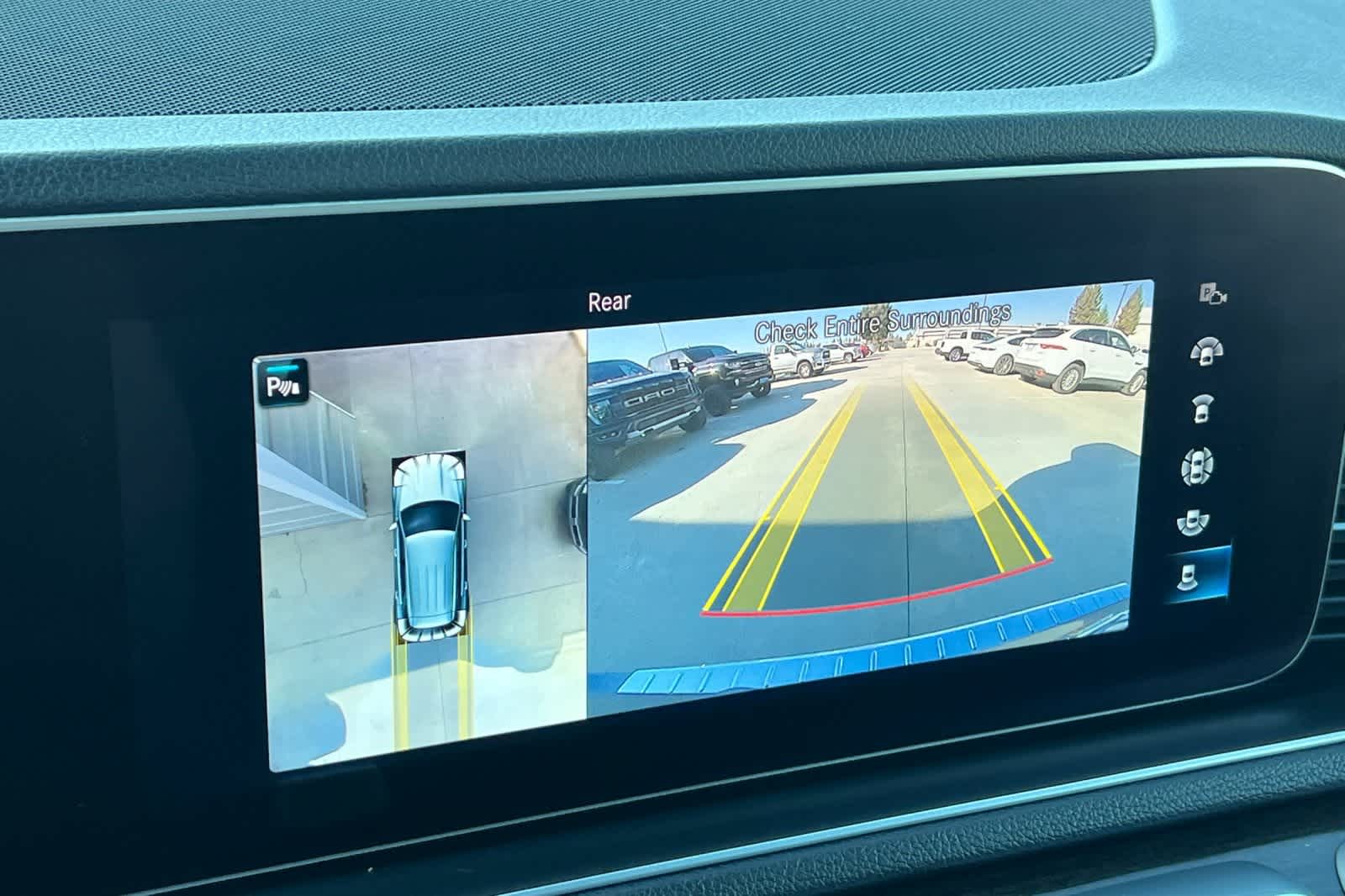 Thumbnail: 2020 Mercedes-Benz GLE - 25