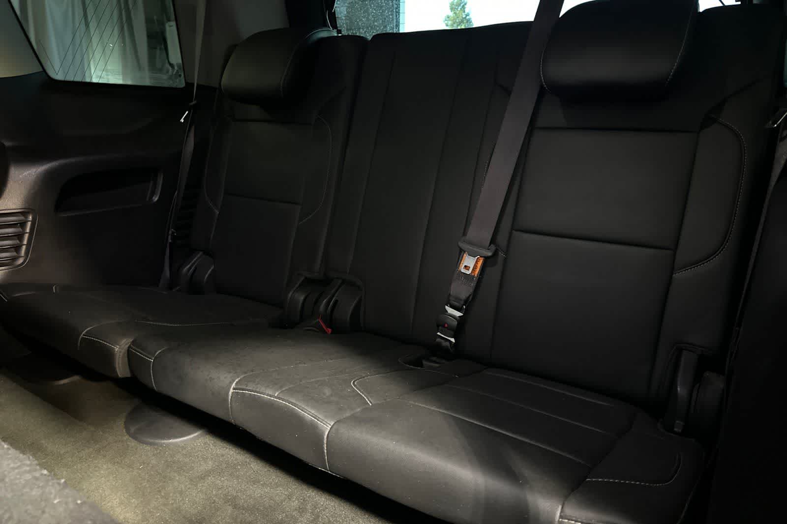 Thumbnail: 2016 Chevrolet Tahoe - 17