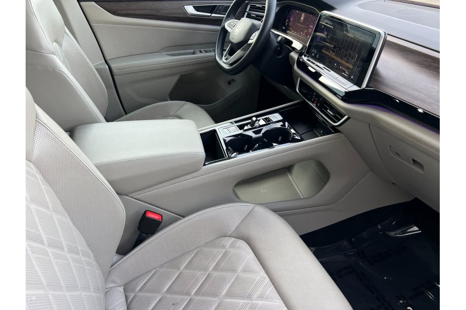 Thumbnail: 2024 Volkswagen Atlas - 19