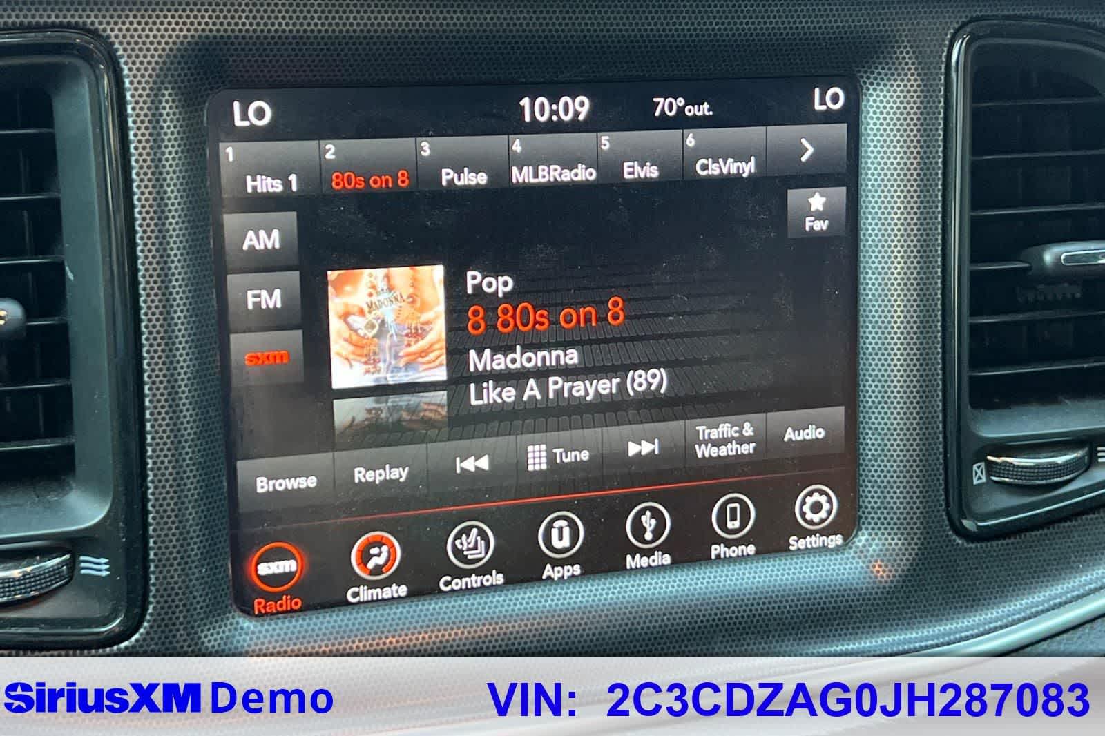 Thumbnail: 2018 Dodge Challenger - 28