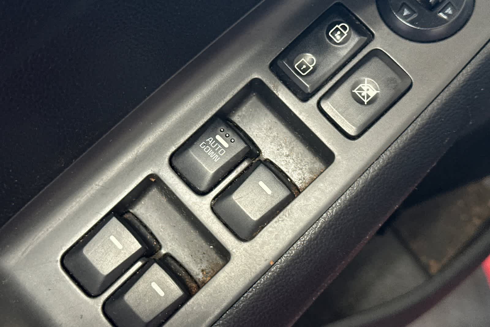 Thumbnail: 2018 Kia Forte - 16