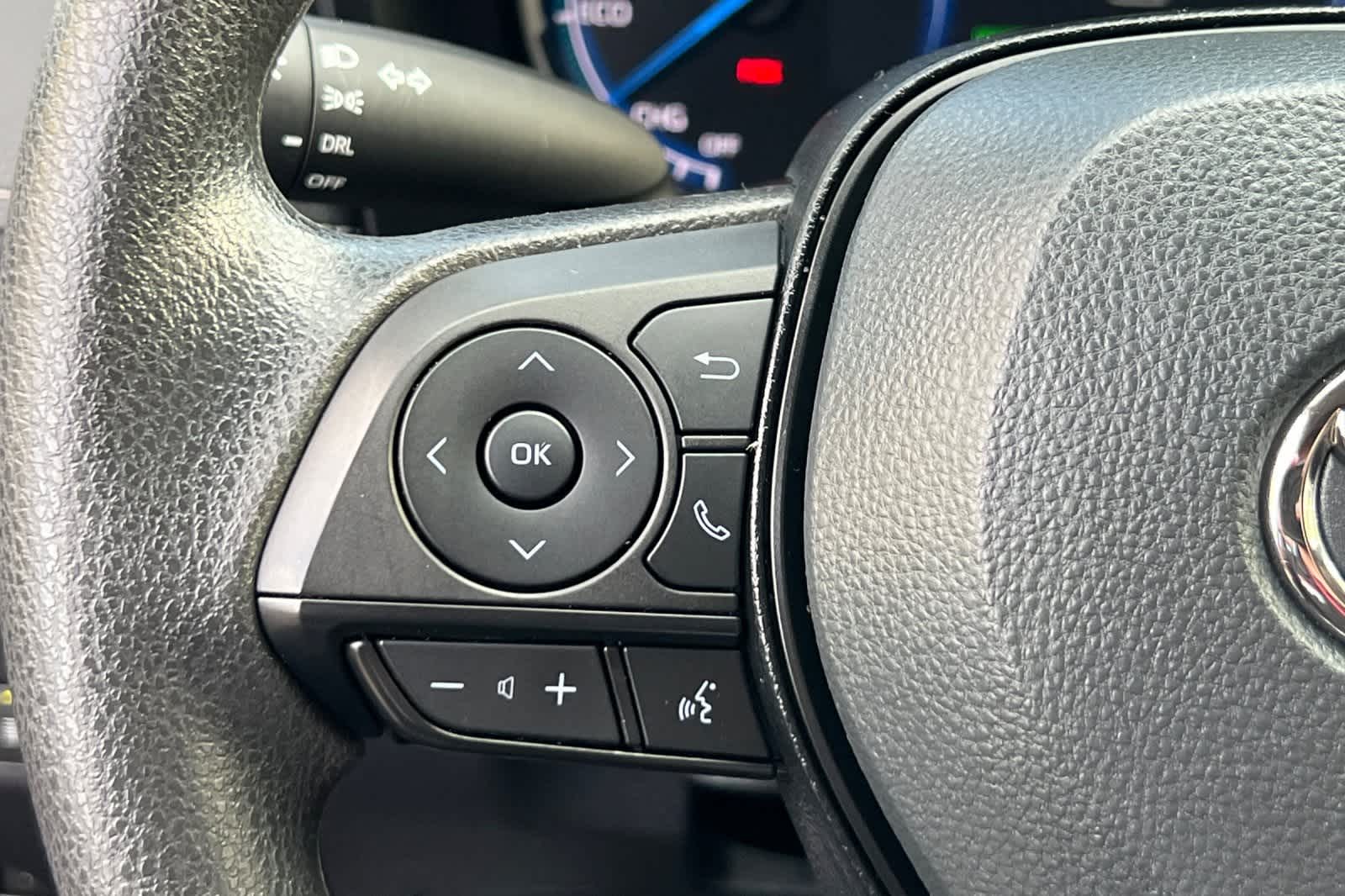 Thumbnail: 2025 Toyota RAV4 - 29