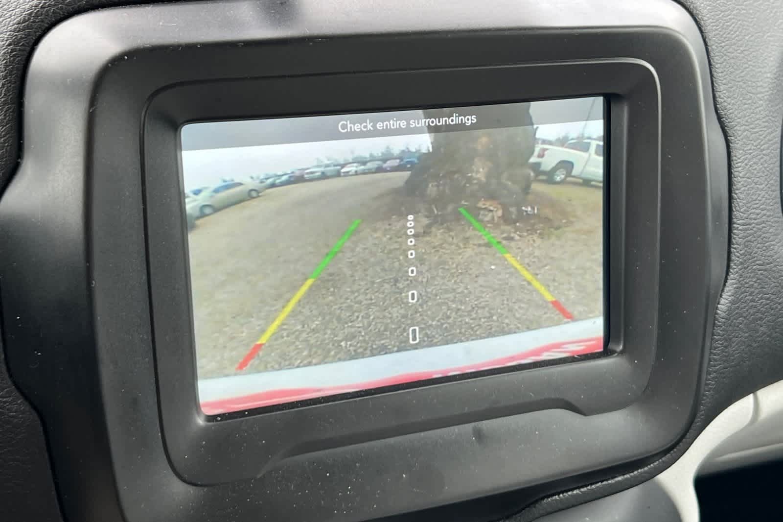 Thumbnail: 2018 Jeep Renegade - 20