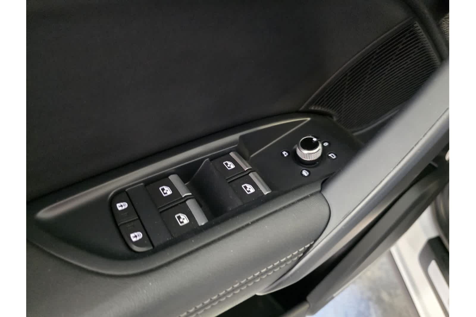 Thumbnail: 2021 Audi Q5 - 20