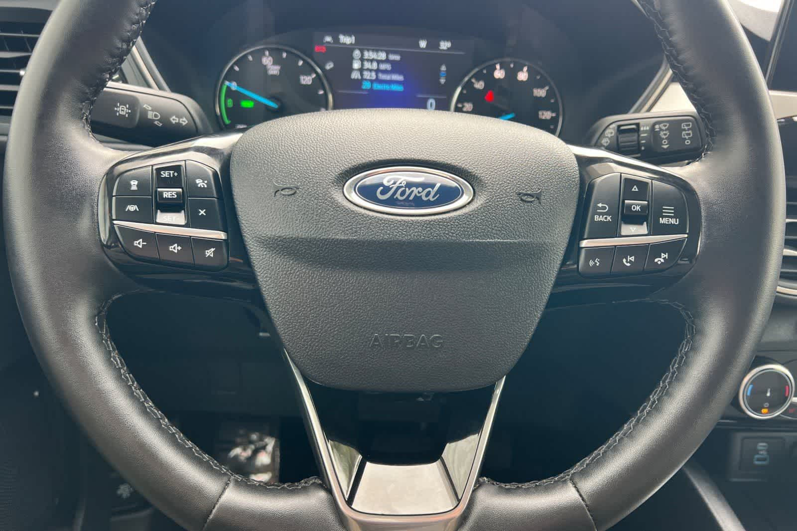 Thumbnail: 2022 Ford Escape - 29