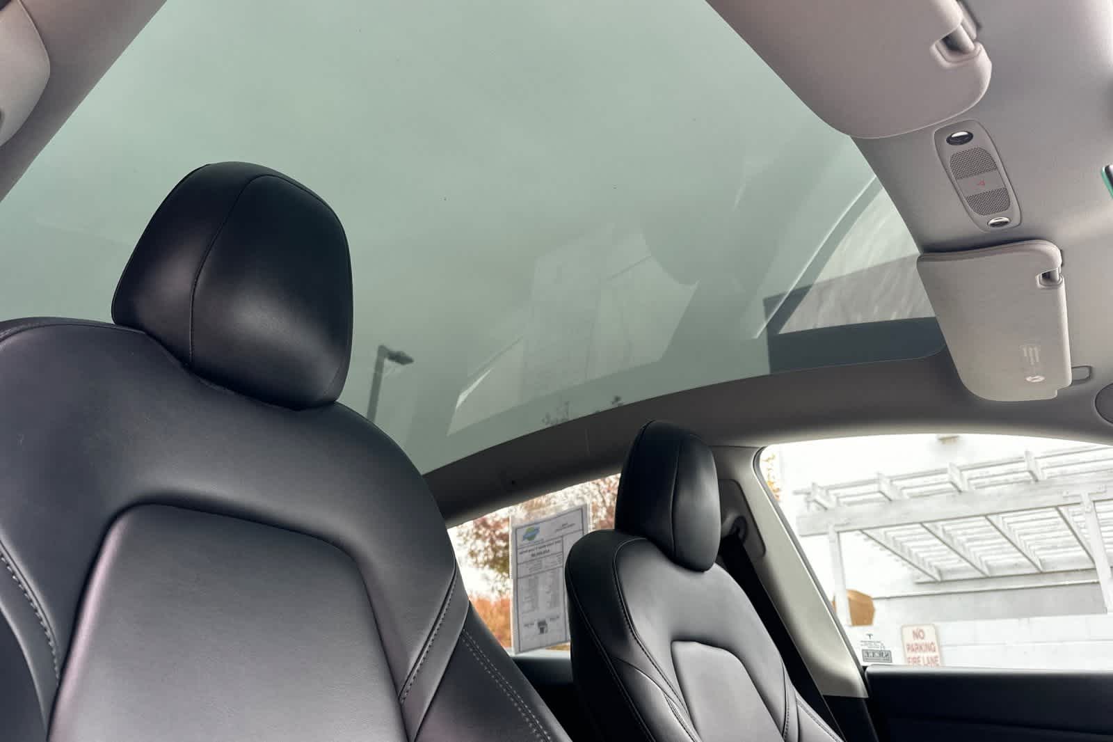 Thumbnail: 2022 Tesla Model Y - 20