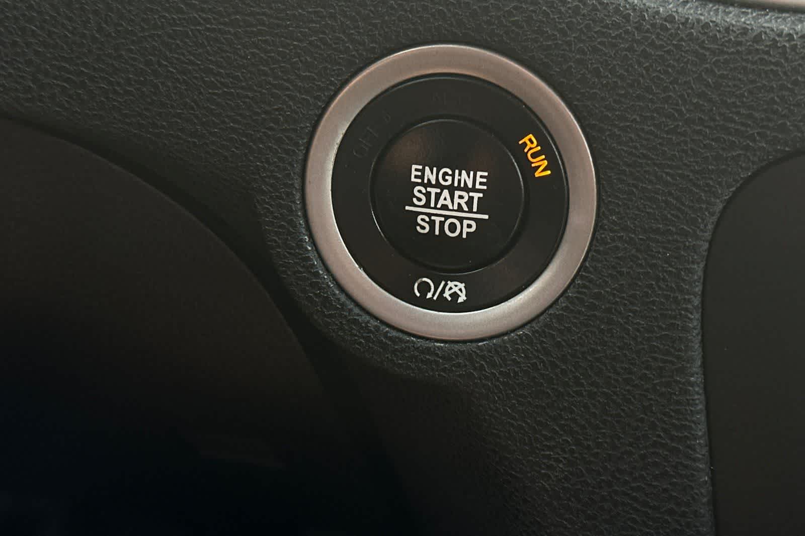 Thumbnail: 2020 Dodge Charger - 26