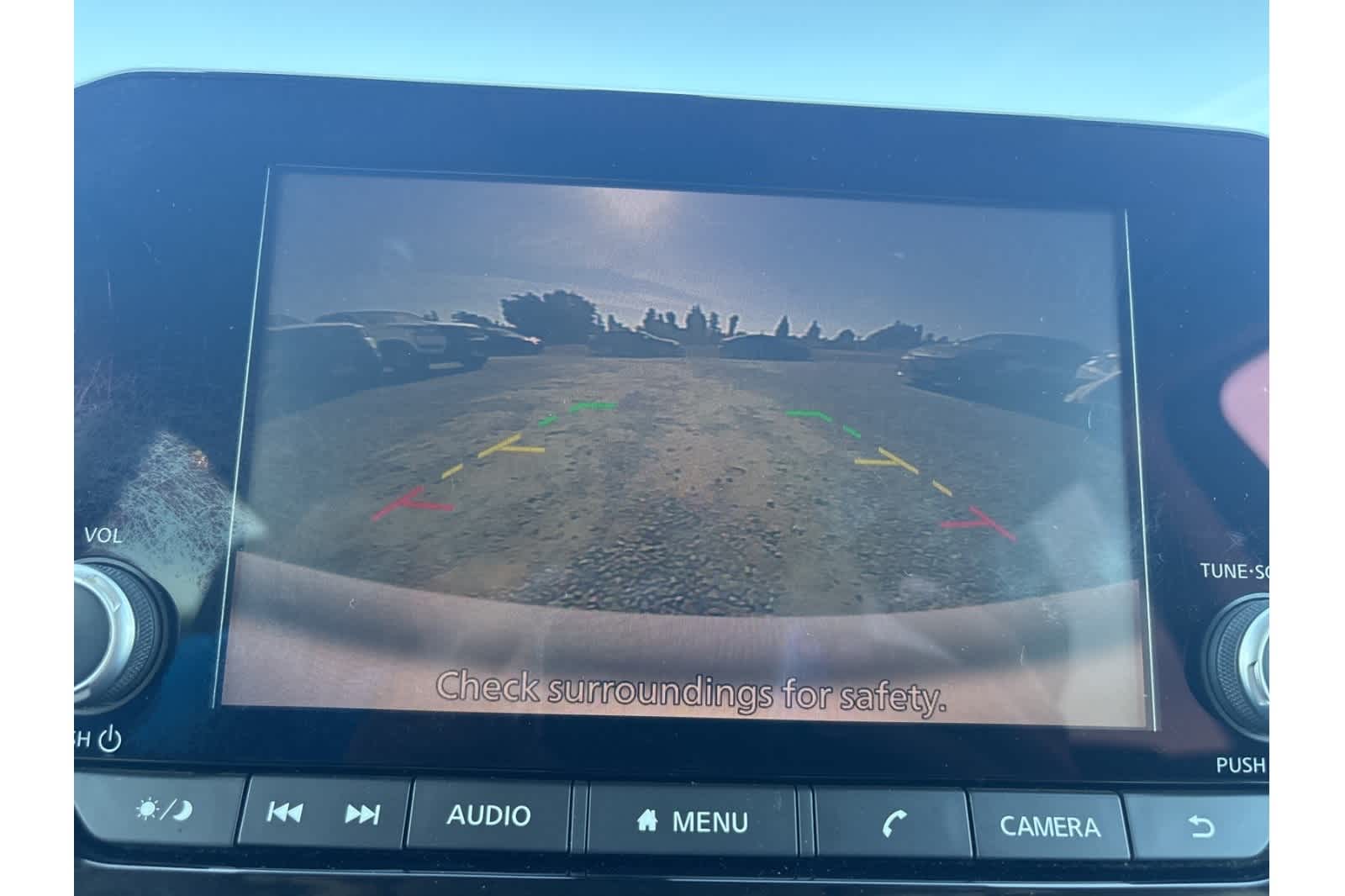 Thumbnail: 2022 Nissan Pathfinder - 17