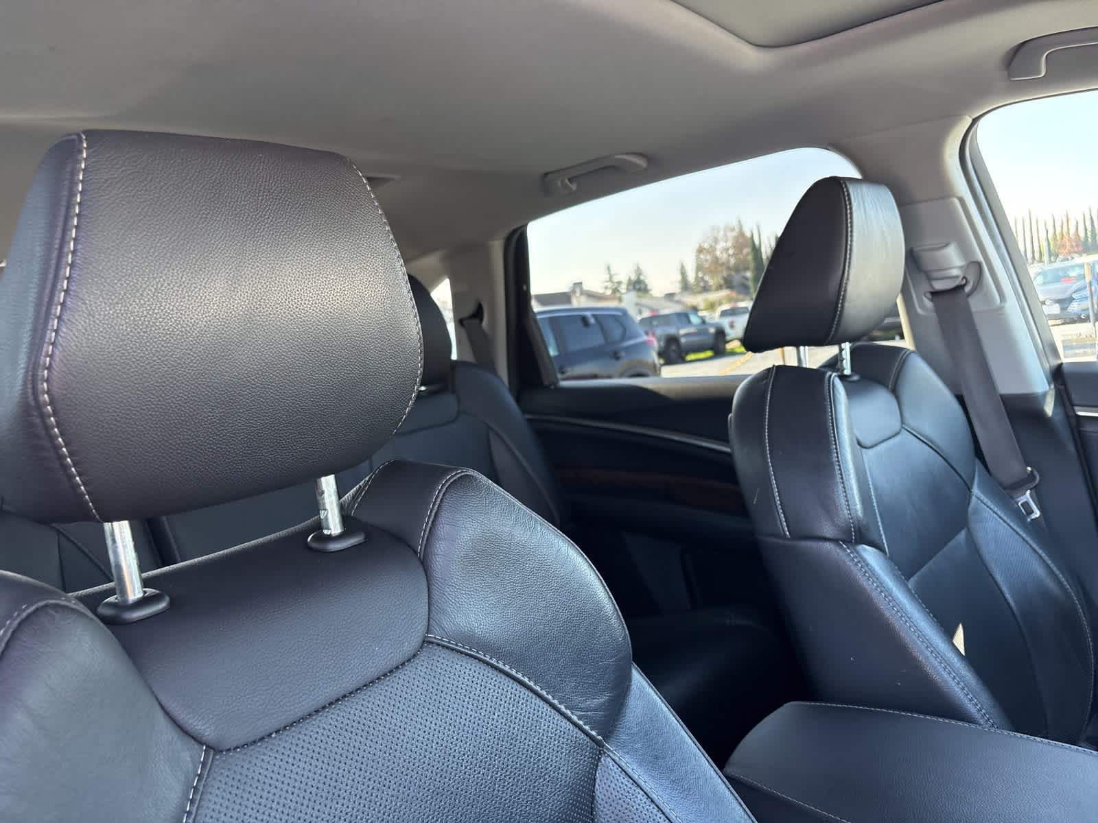 Thumbnail: 2019 Acura MDX - 14