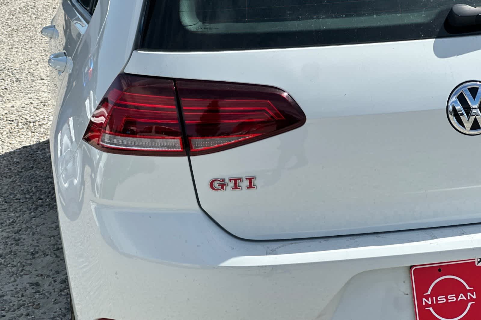Thumbnail: 2019 Volkswagen Golf - 13