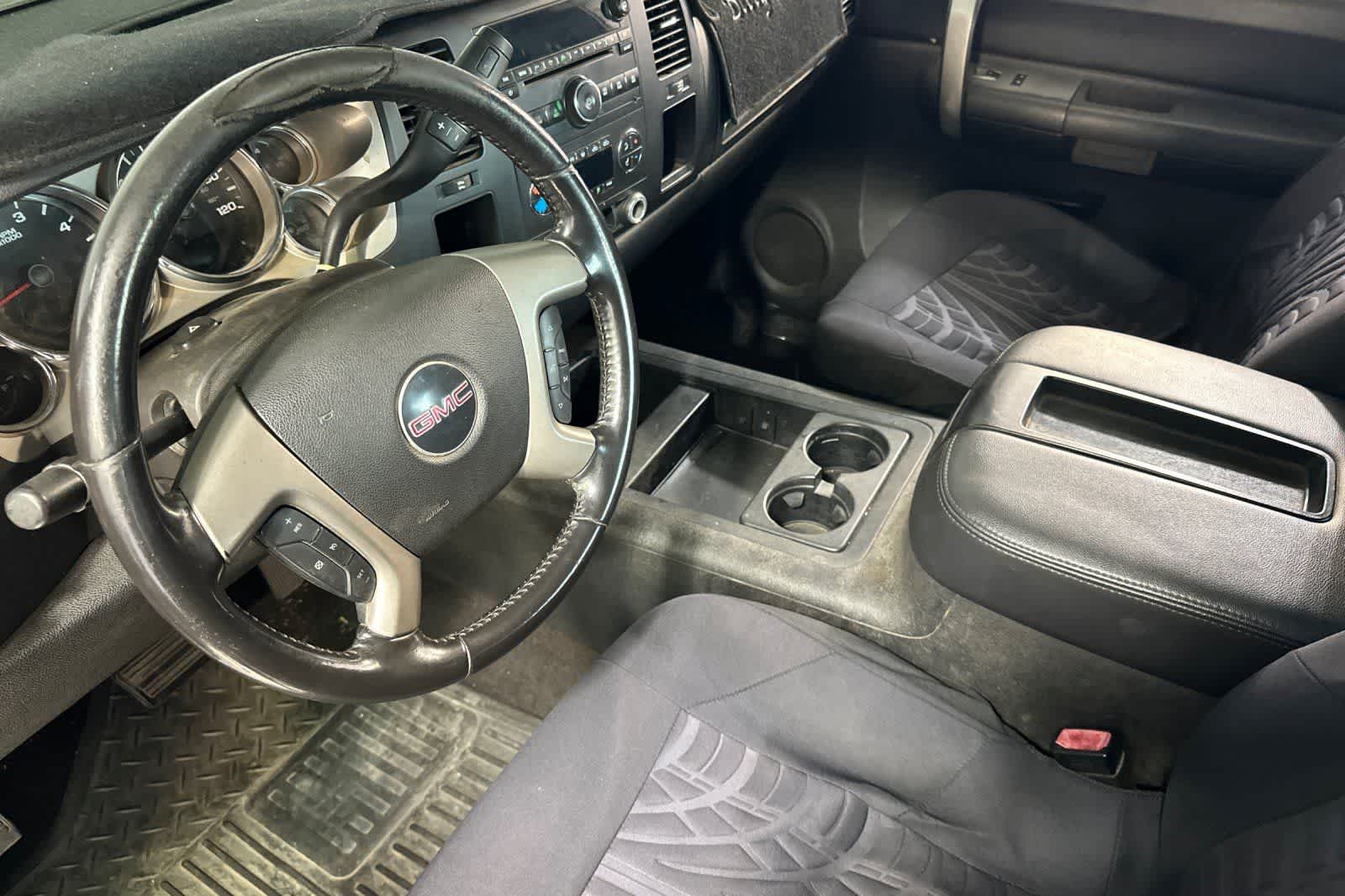 Thumbnail: 2007 GMC Sierra 2500 - 14