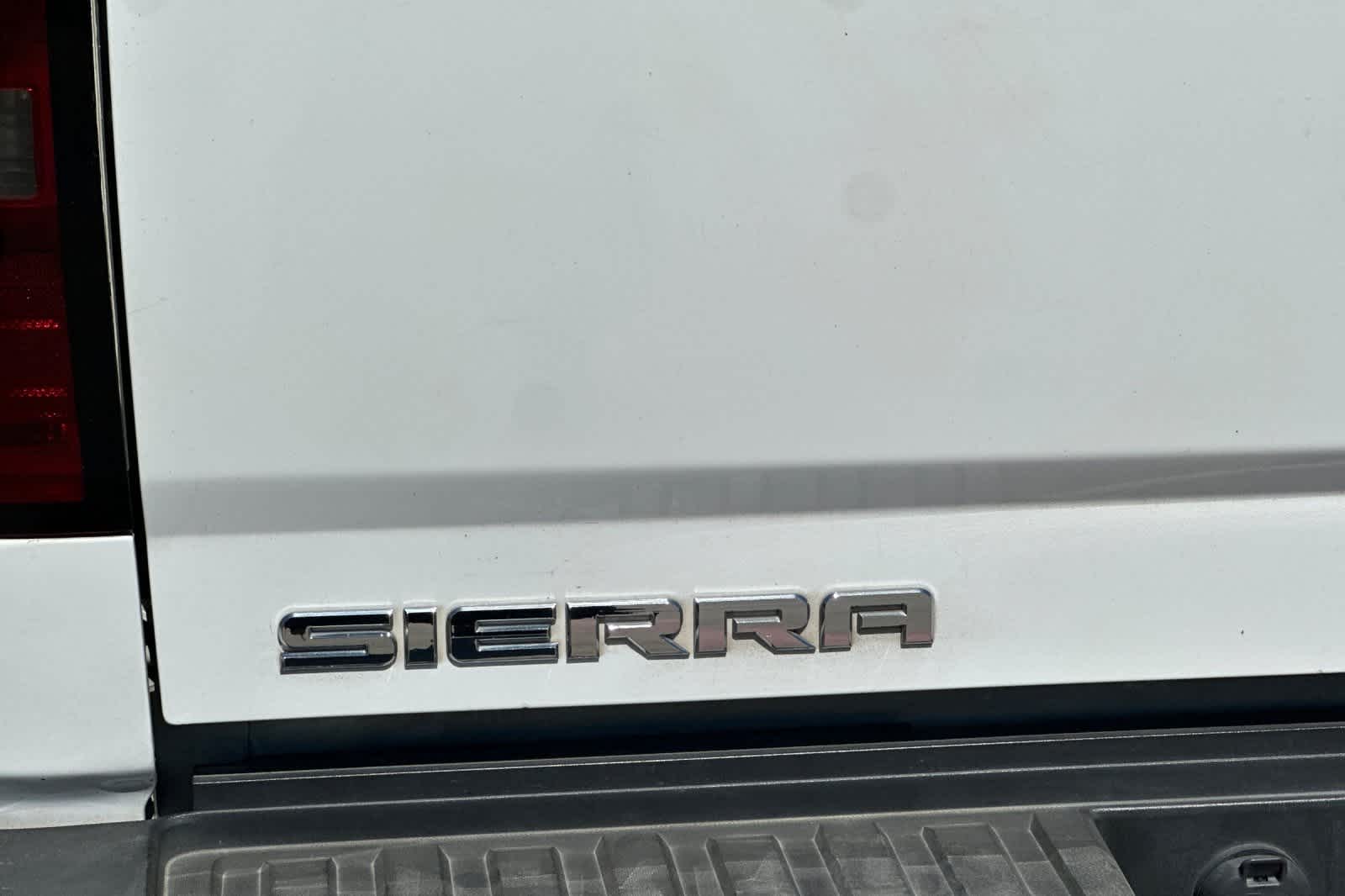 Thumbnail: 2019 GMC Sierra 3500 - 13