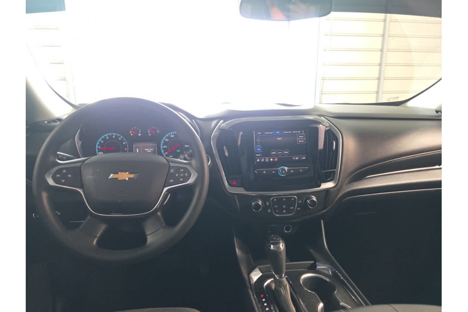 Thumbnail: 2020 Chevrolet Traverse - 12