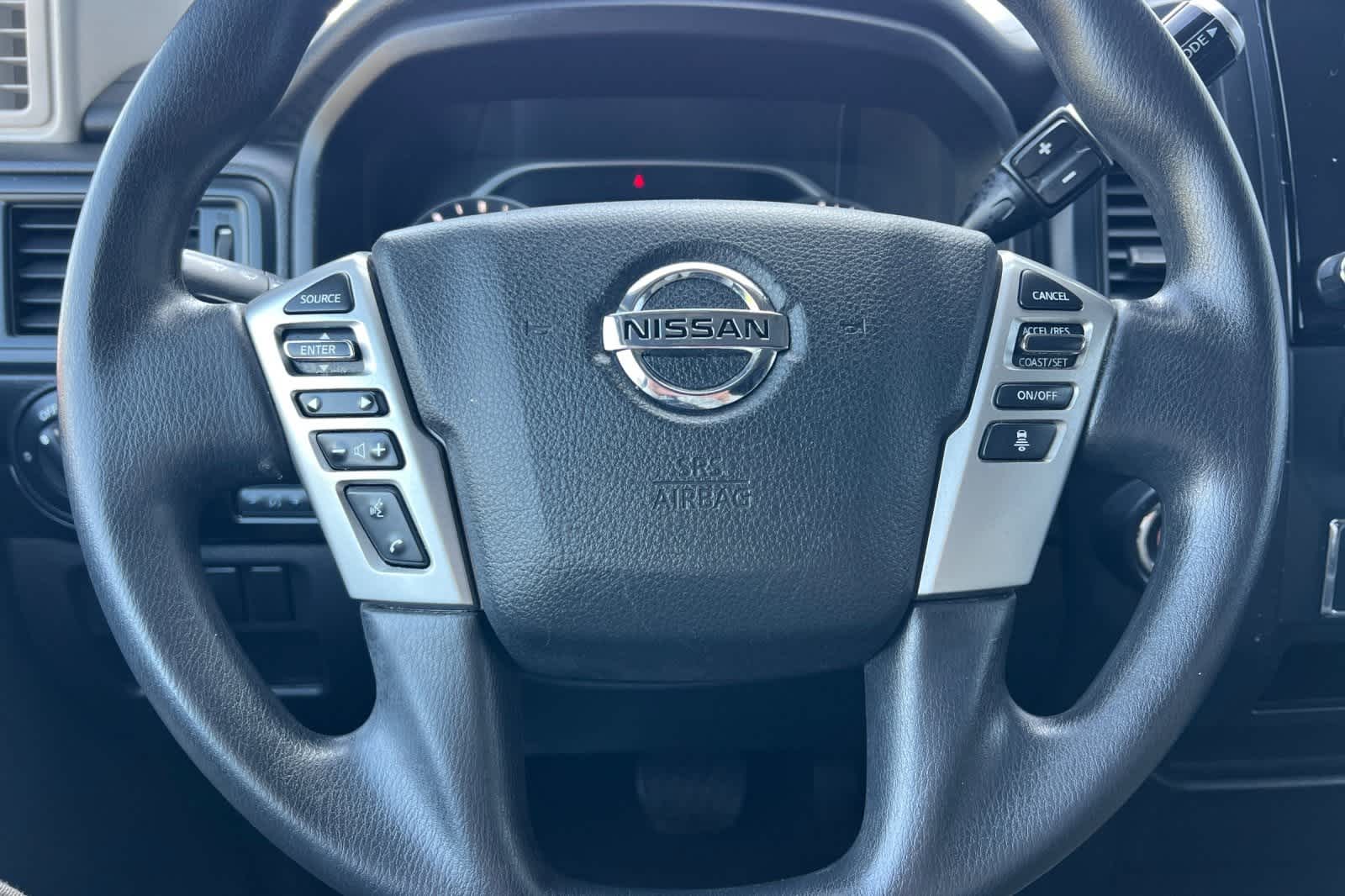 Thumbnail: 2022 Nissan Titan - 27