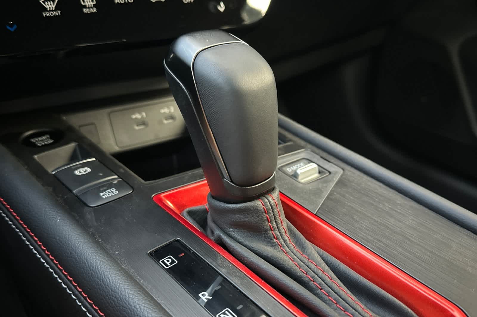 Thumbnail: 2026 Nissan Kicks - 24