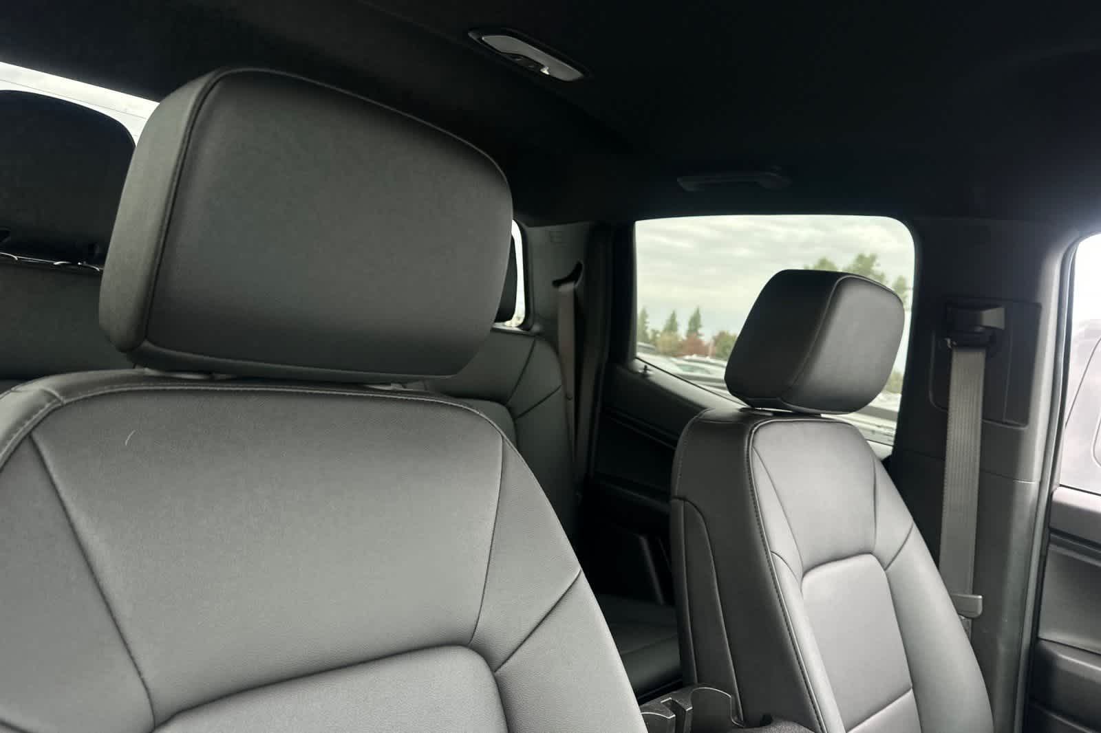 Thumbnail: 2026 Chevrolet Colorado - 19