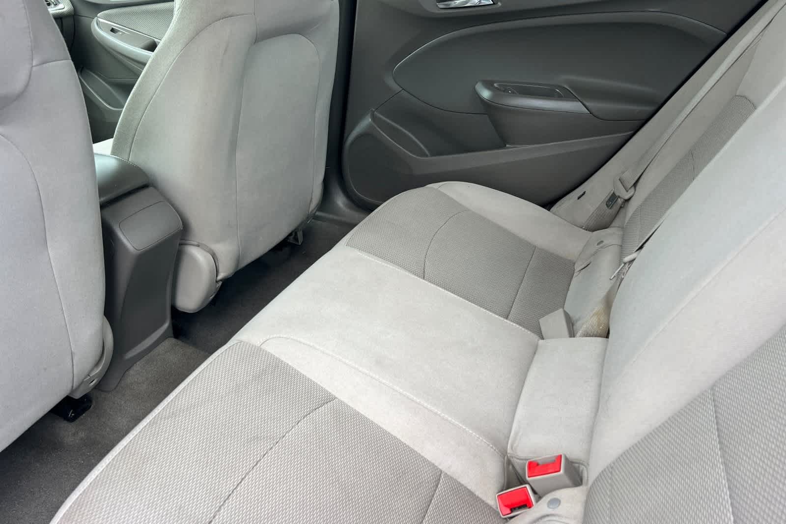 Thumbnail: 2017 Chevrolet Cruze - 5