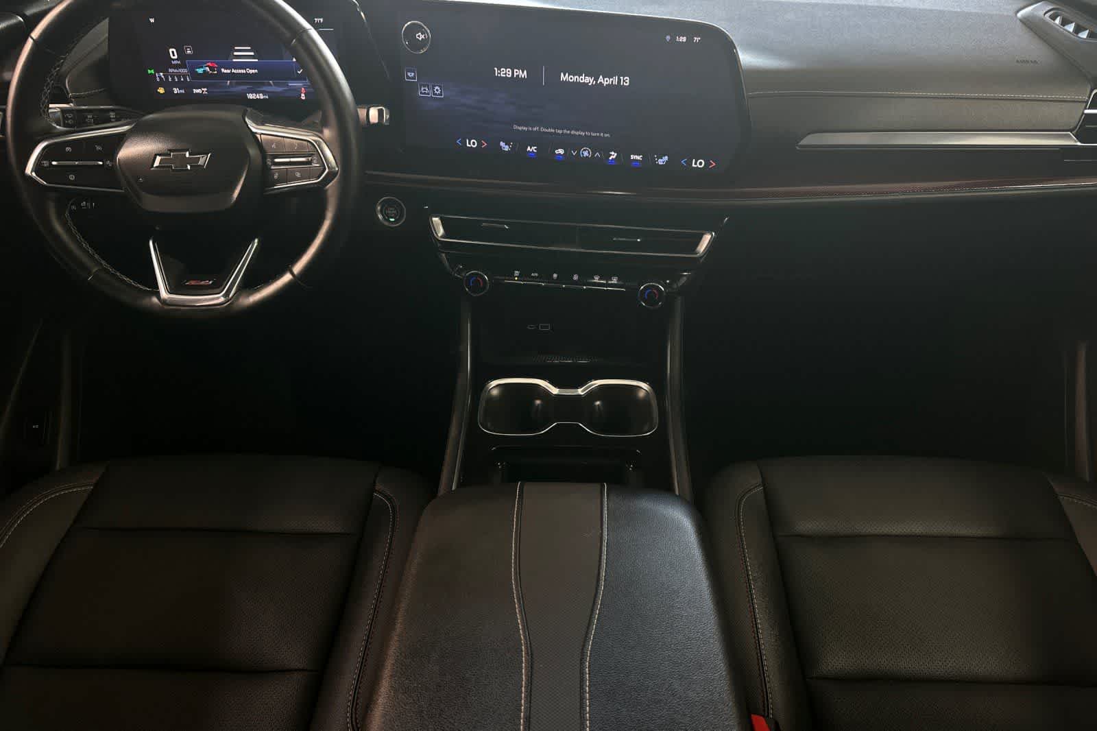 Thumbnail: 2025 Chevrolet Traverse - 4