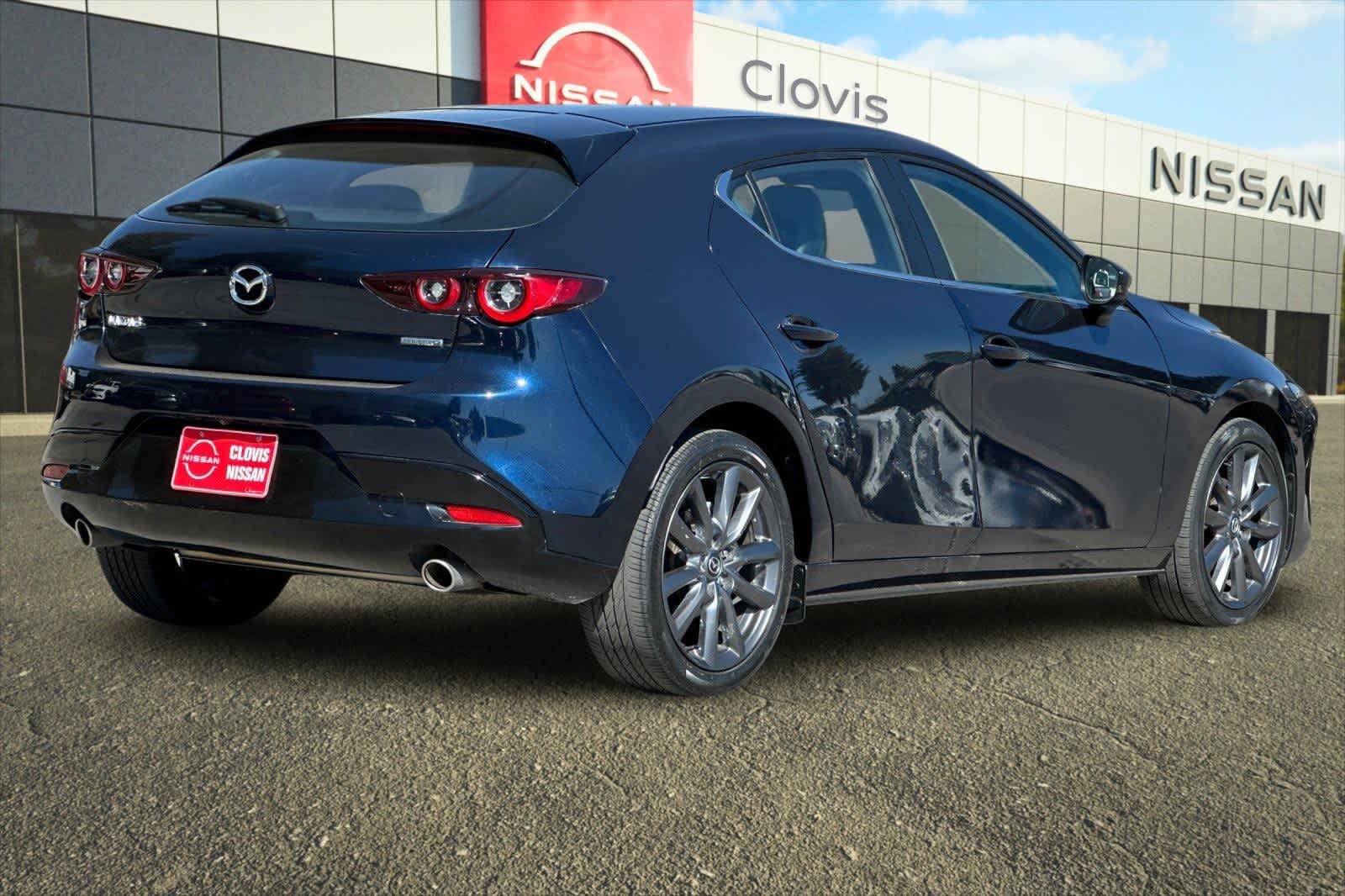 Thumbnail: 2023 Mazda Mazda3 - 3