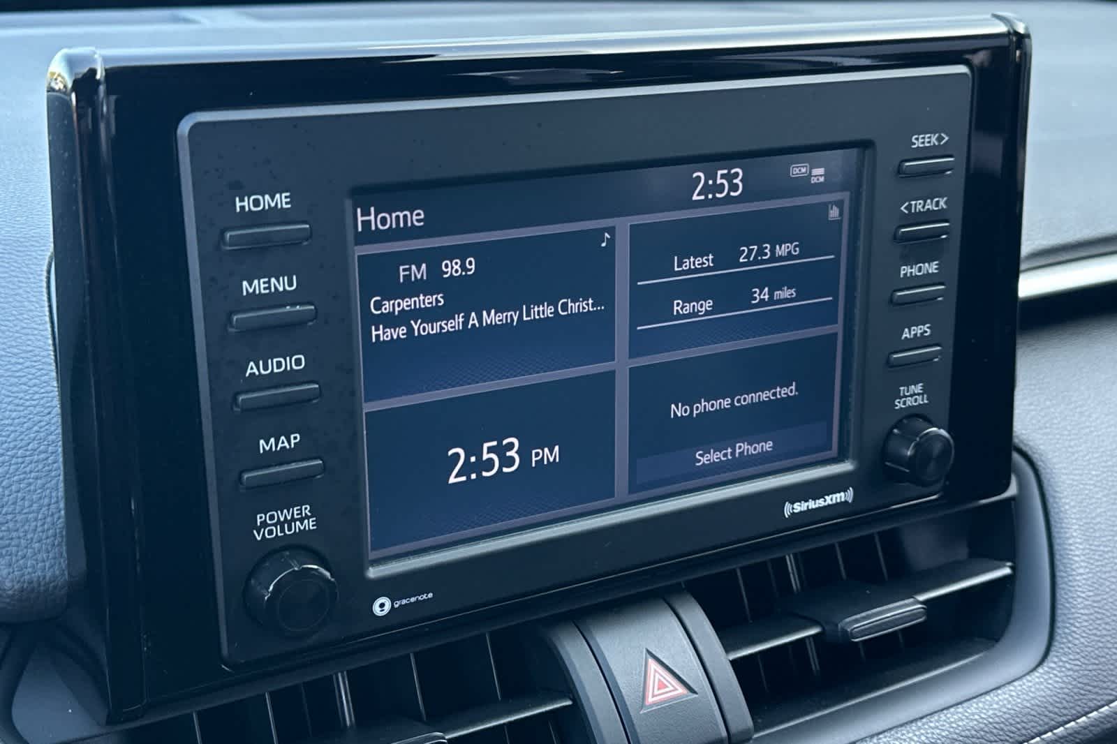 Thumbnail: 2022 Toyota RAV4 - 21