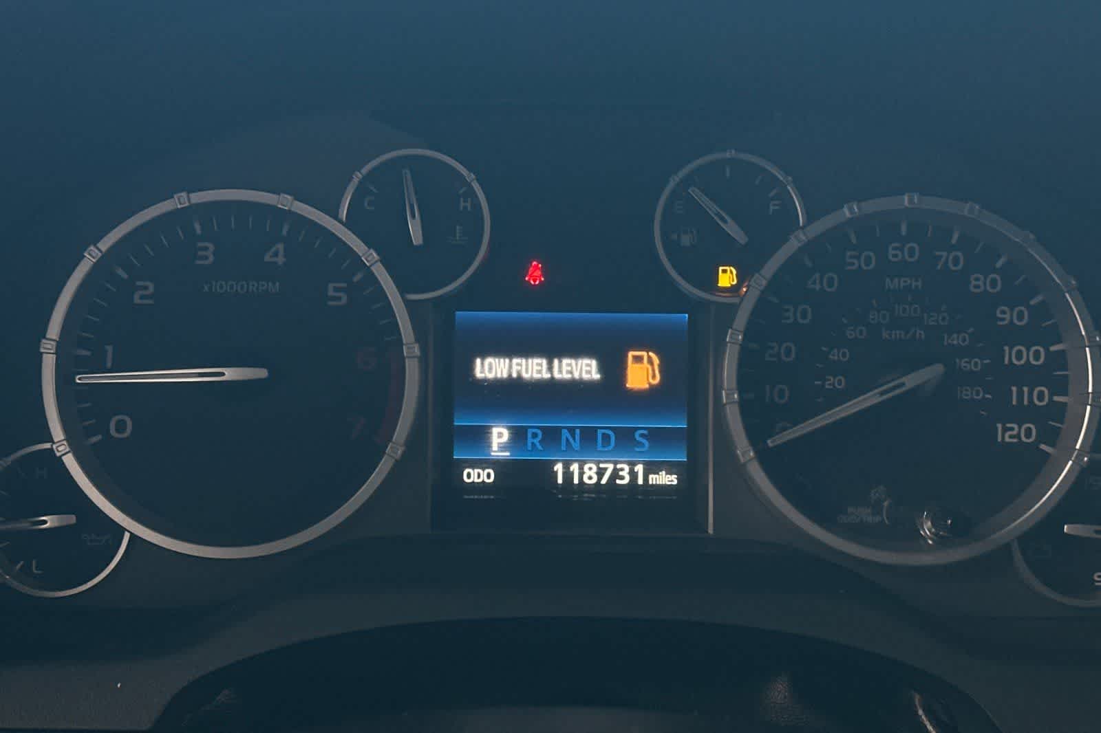 Thumbnail: 2014 Toyota Tundra - 31