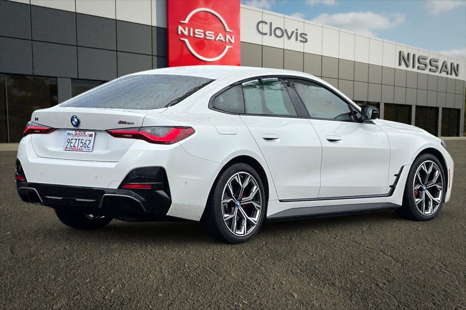 Thumbnail: 2023 BMW i4 - 3