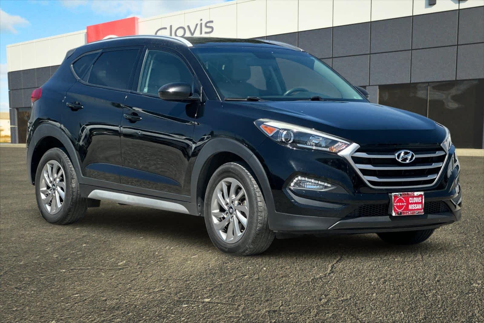 Thumbnail: 2018 Hyundai Tucson - 10