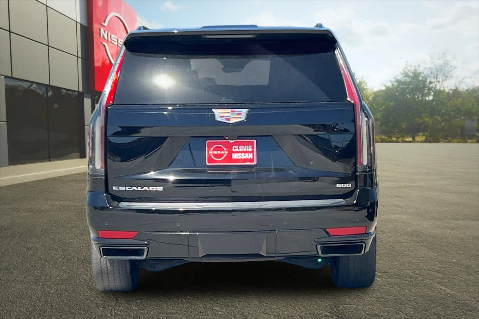 Thumbnail: 2021 Cadillac Escalade - 8