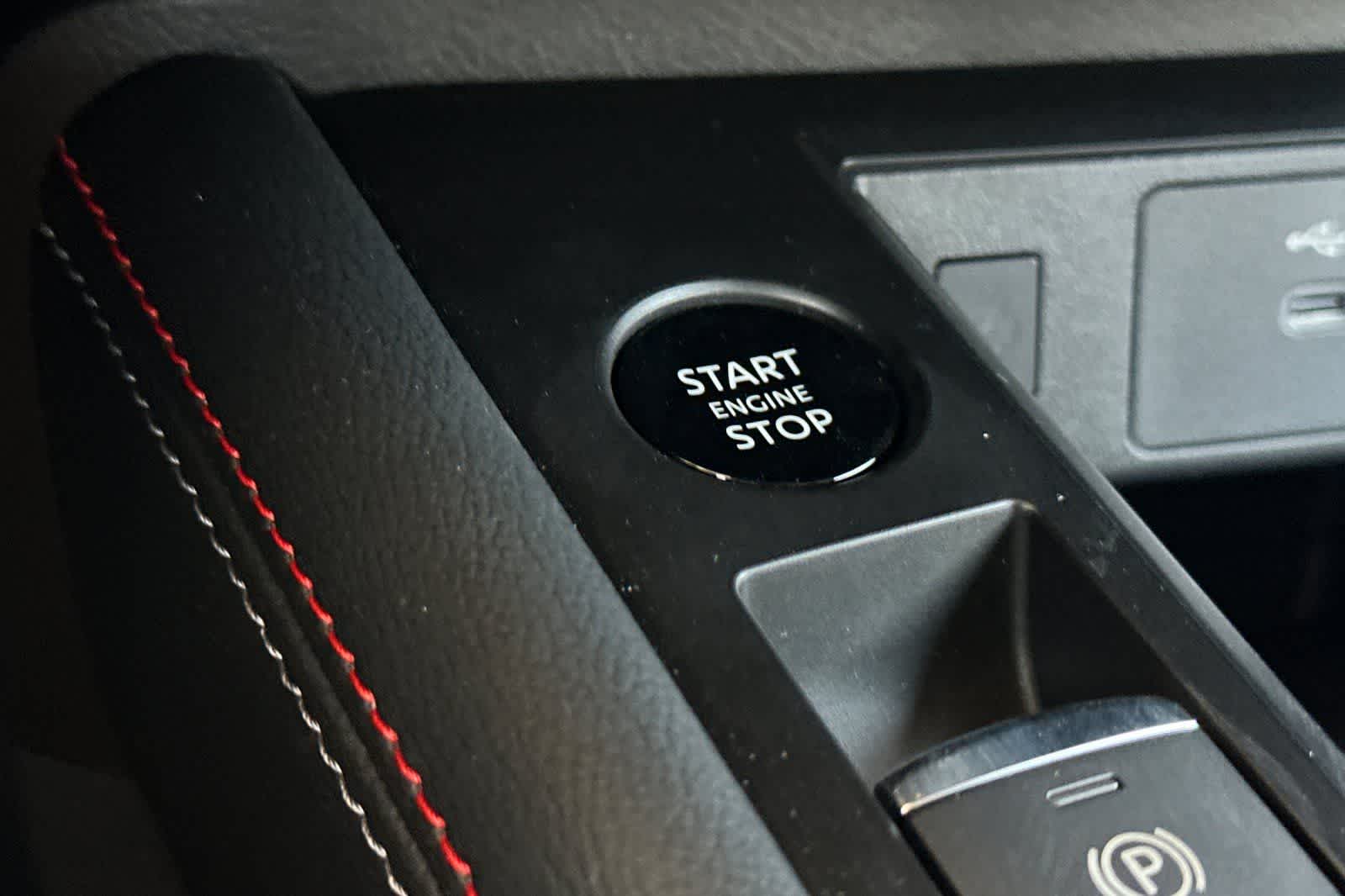 Thumbnail: 2026 Nissan Kicks - 24