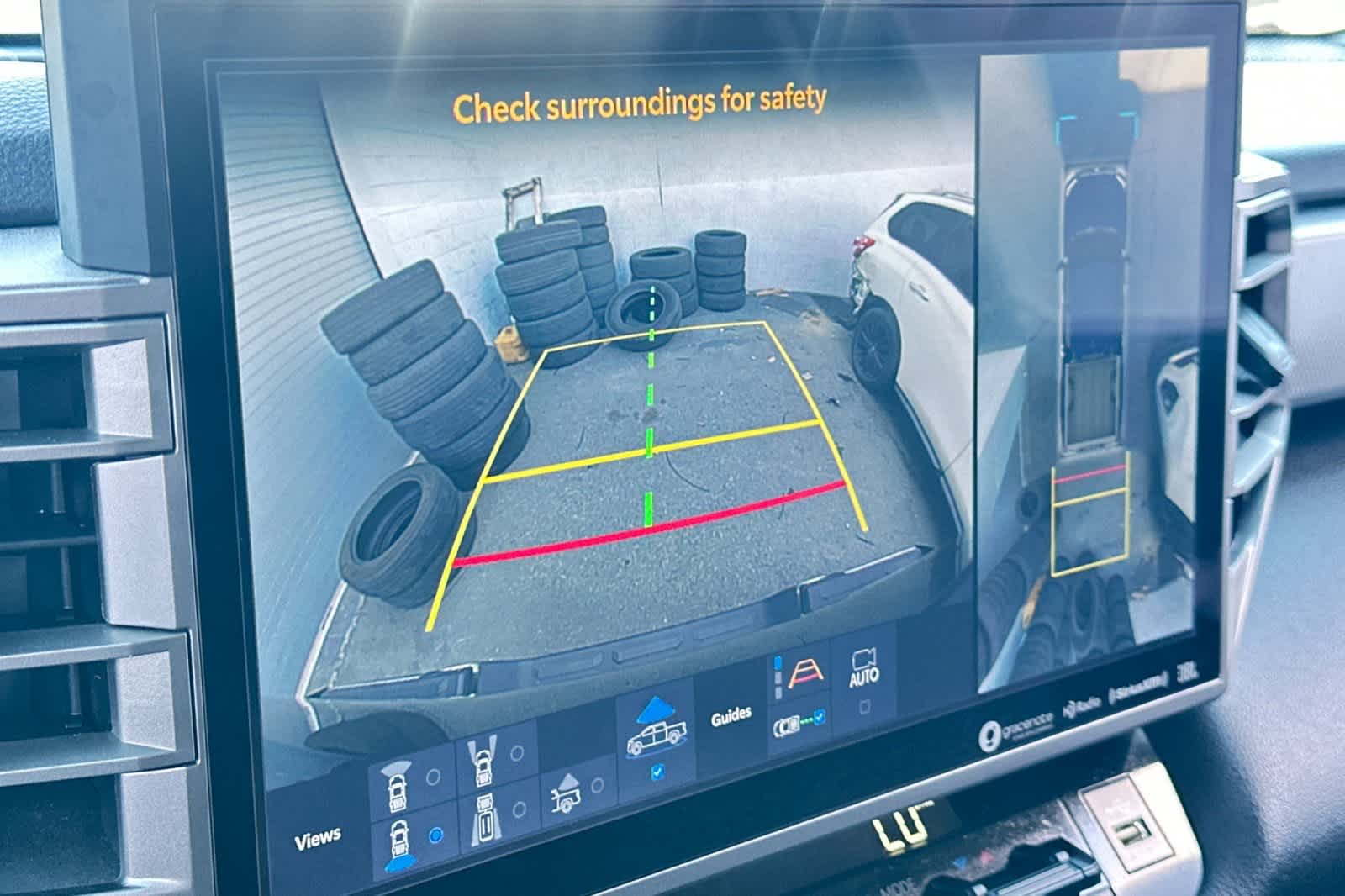 Thumbnail: 2023 Toyota Tundra - 21