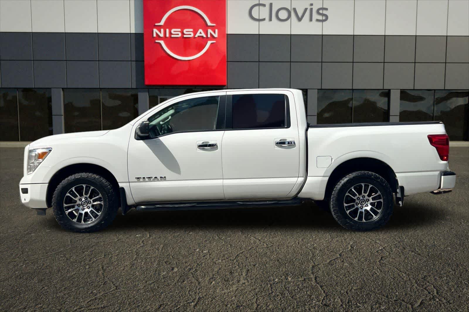 Thumbnail: 2021 Nissan Titan - 6