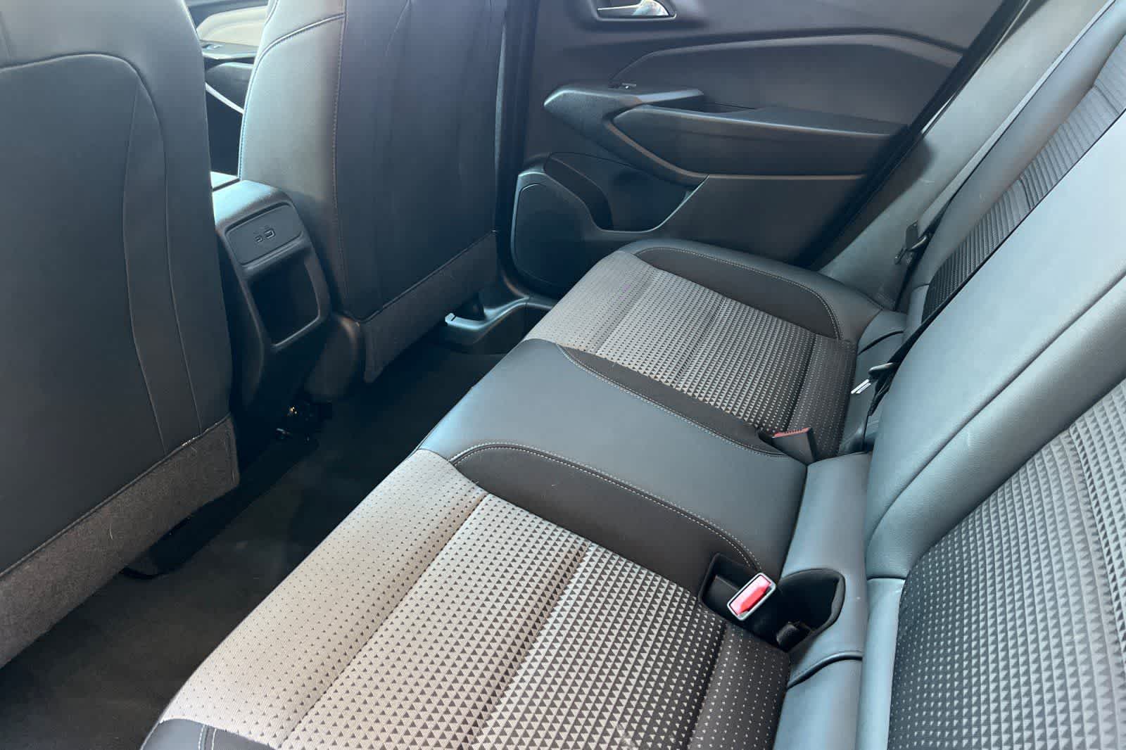 Thumbnail: 2024 Chevrolet Trax - 5