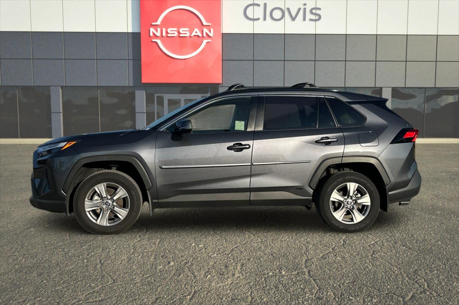 Thumbnail: 2024 Toyota RAV4 - 6