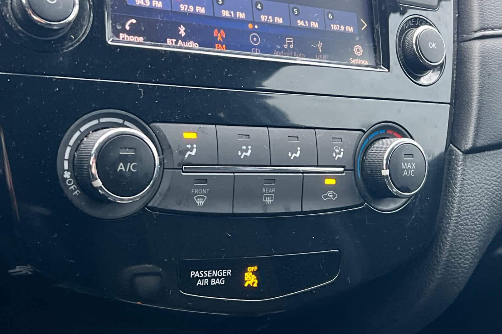 Thumbnail: 2018 Nissan Rogue - 21