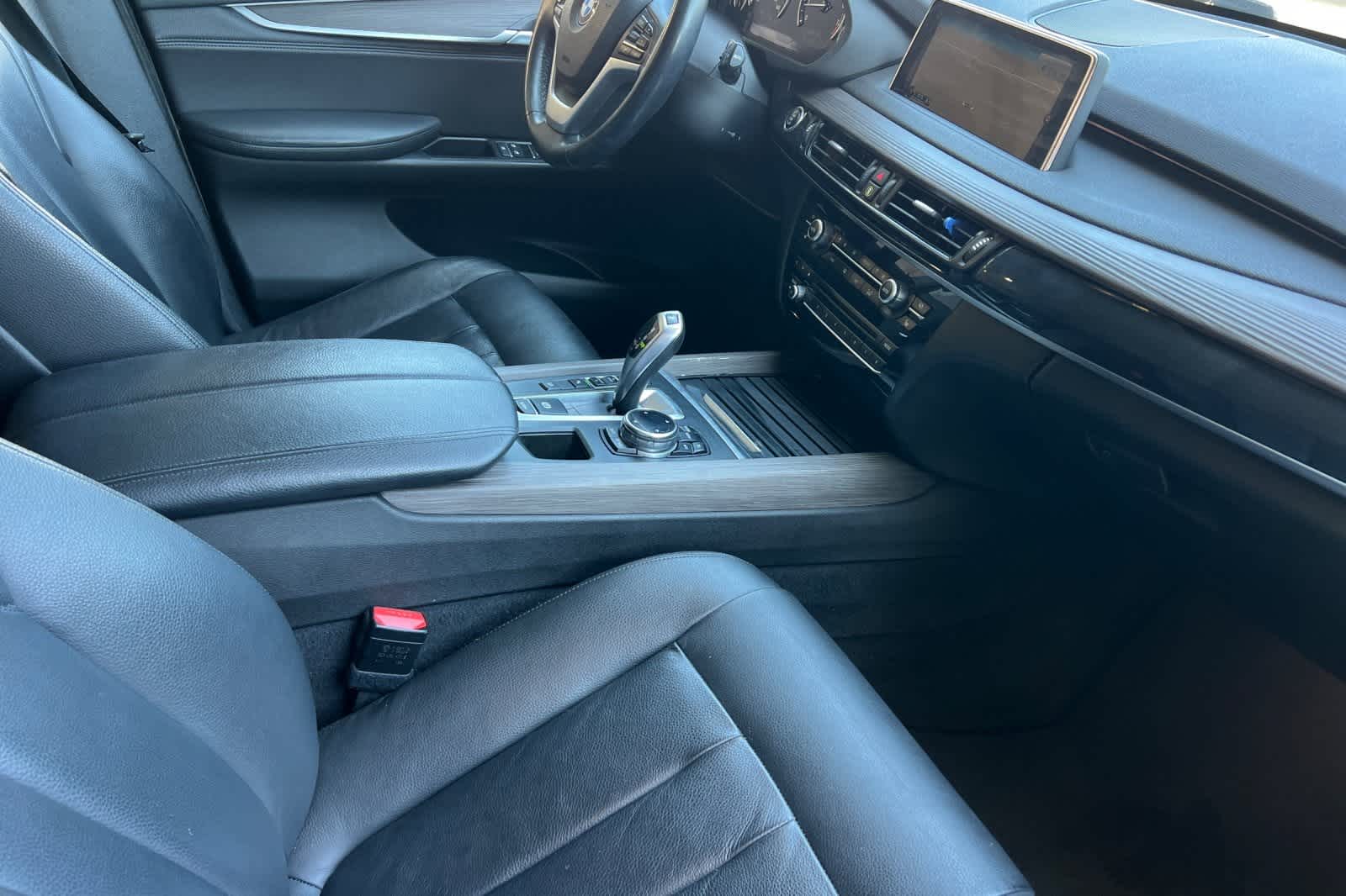 Thumbnail: 2015 BMW X5 - 19