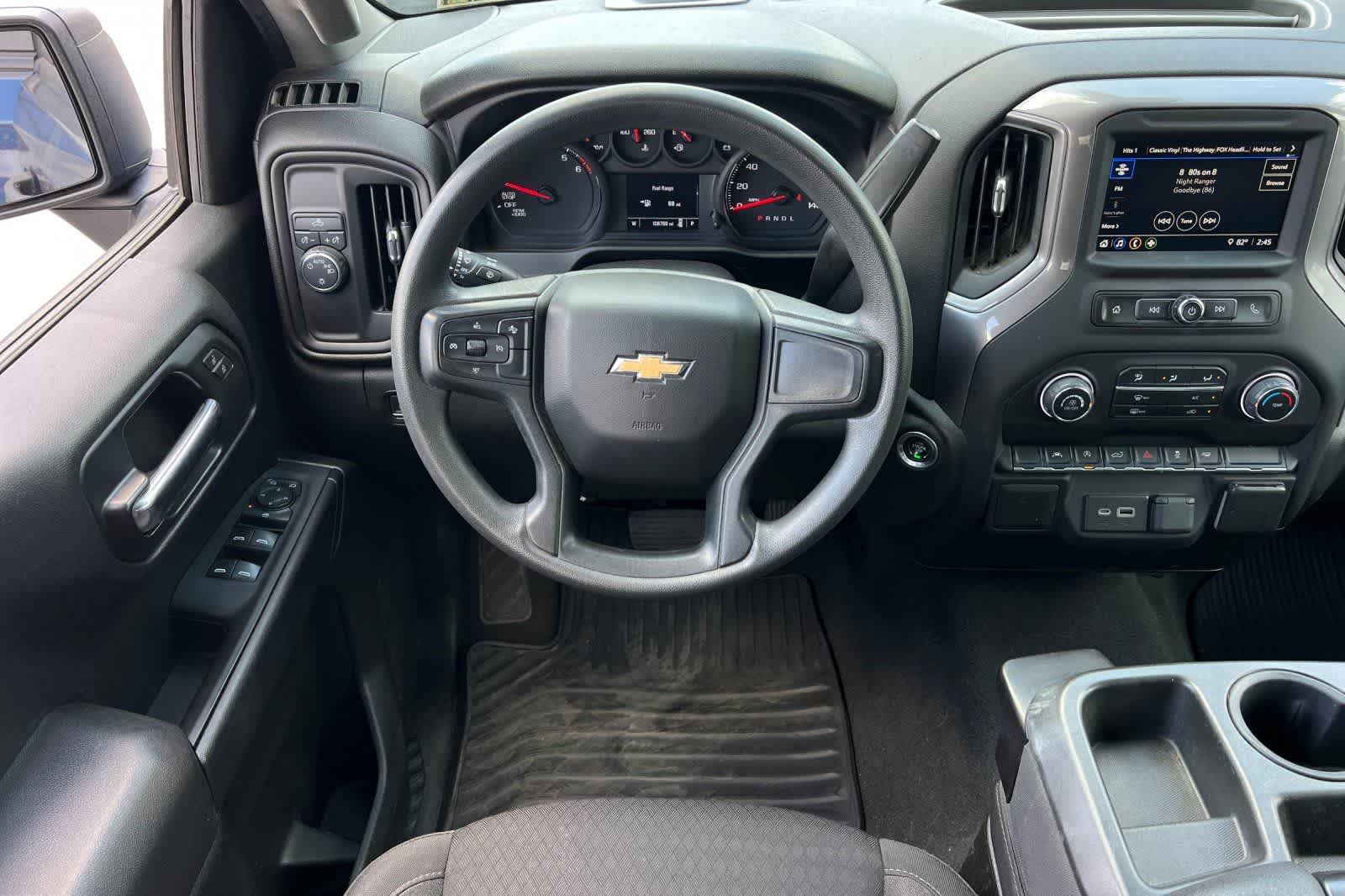 Thumbnail: 2022 Chevrolet Silverado 1500 - 16