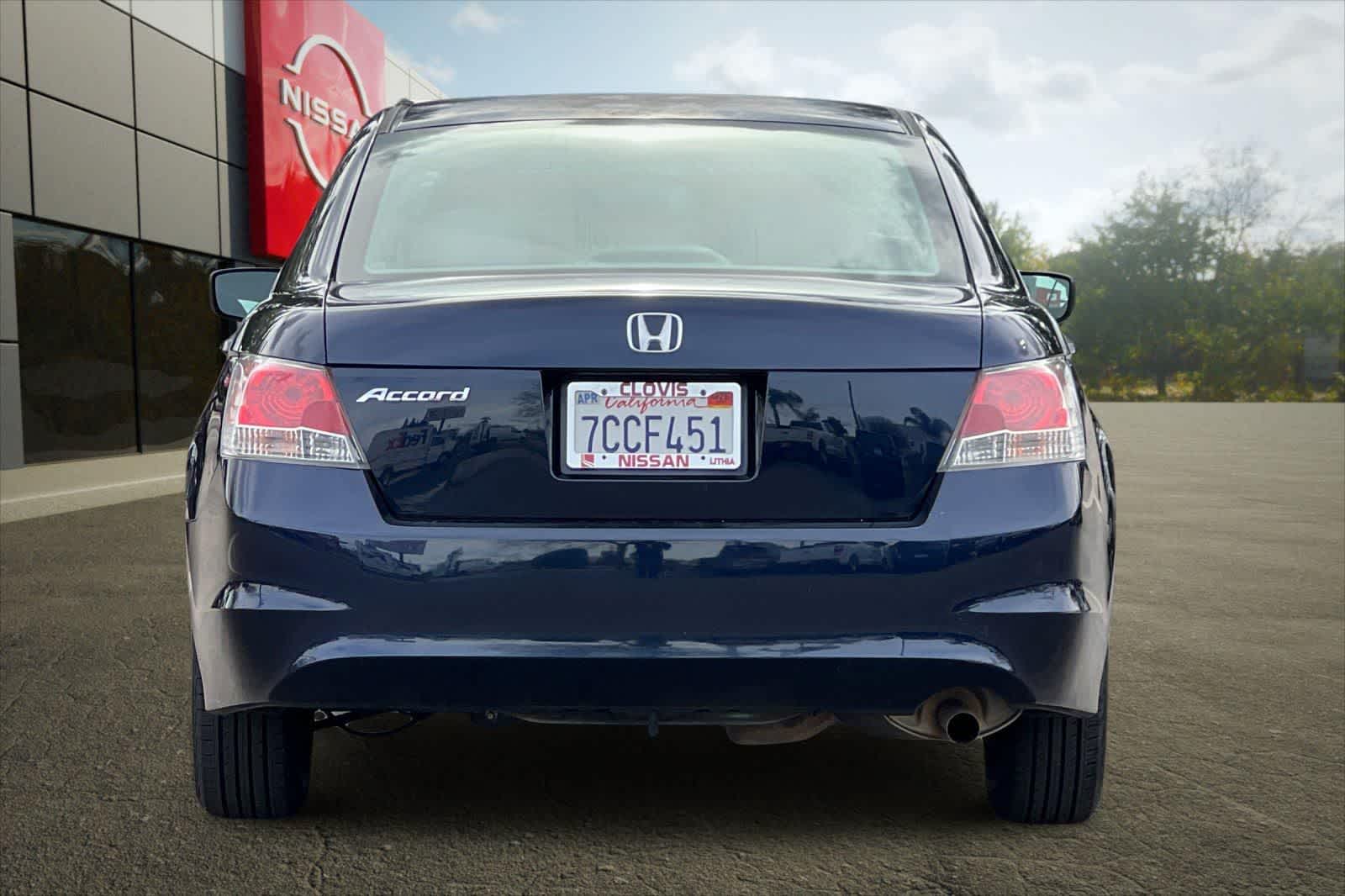 Thumbnail: 2009 Honda Accord - 8