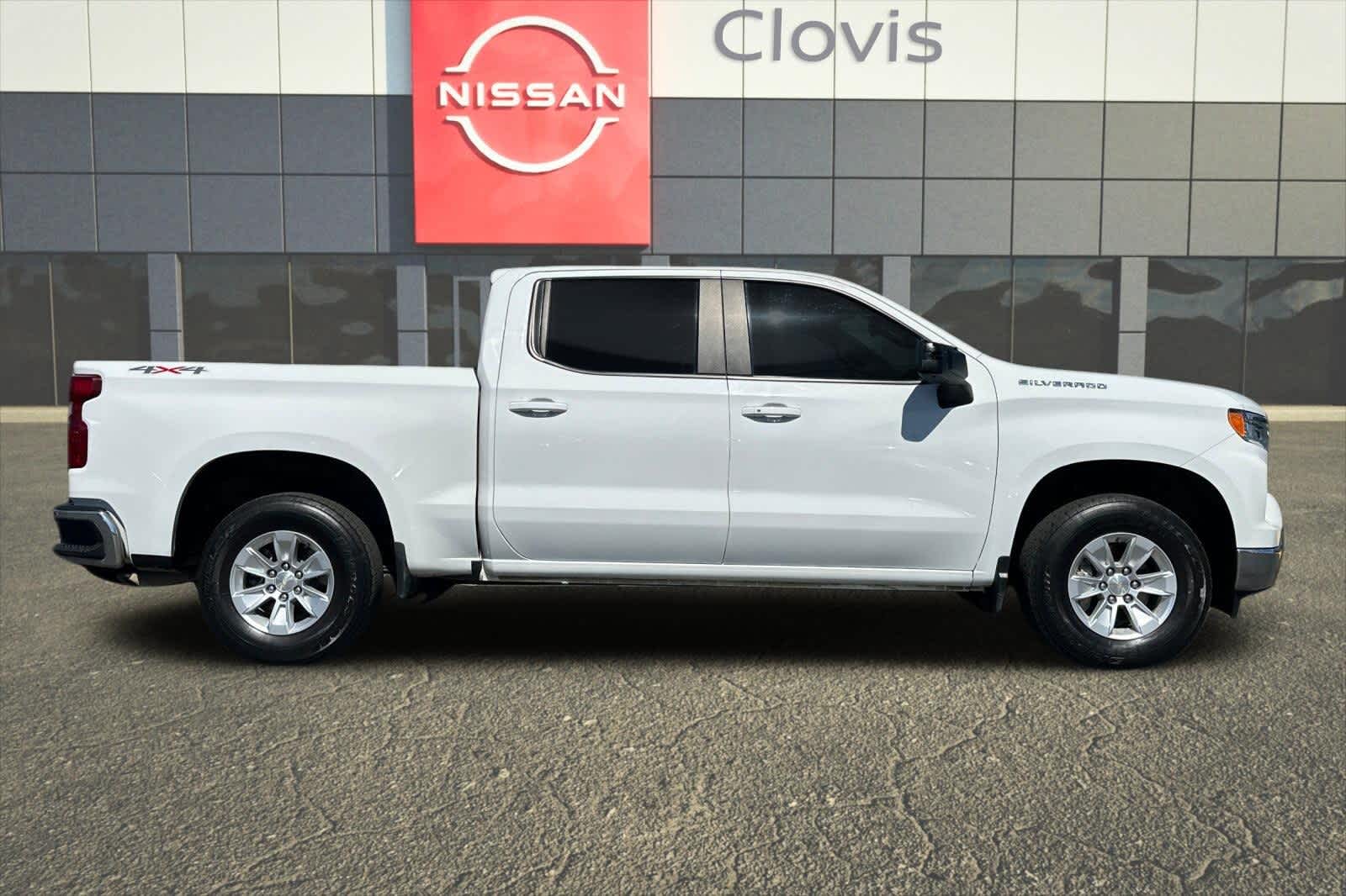 Thumbnail: 2023 Chevrolet Silverado 1500 - 9