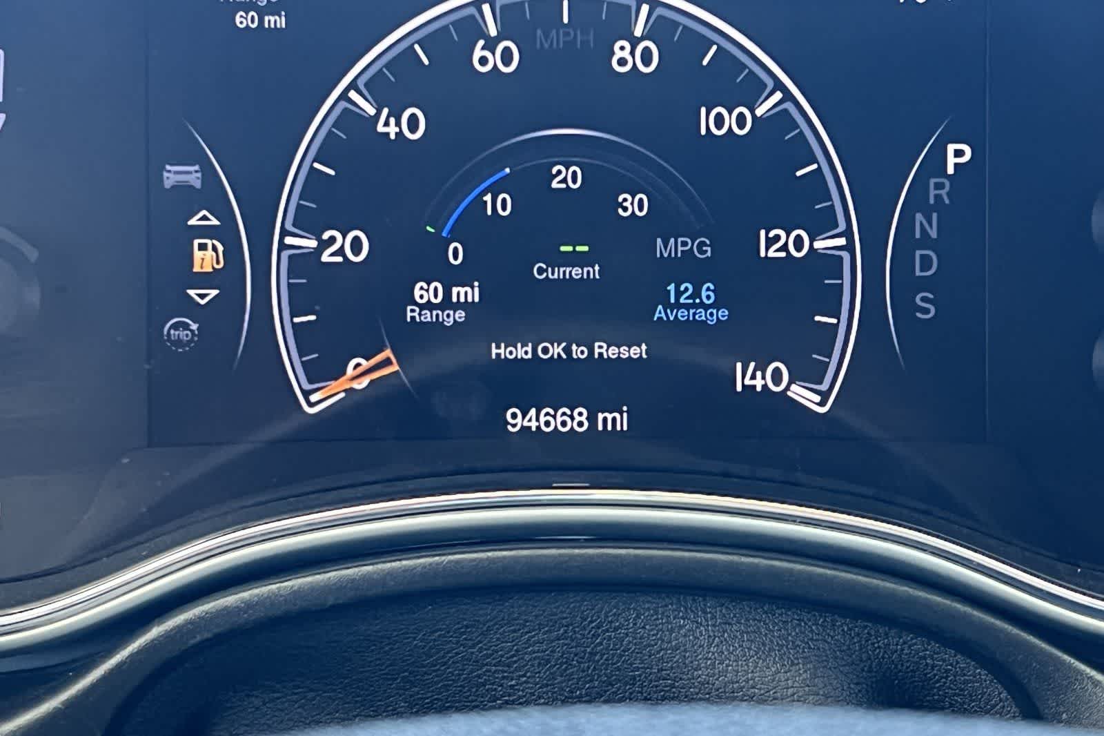 Thumbnail: 2015 Jeep Grand Cherokee - 25