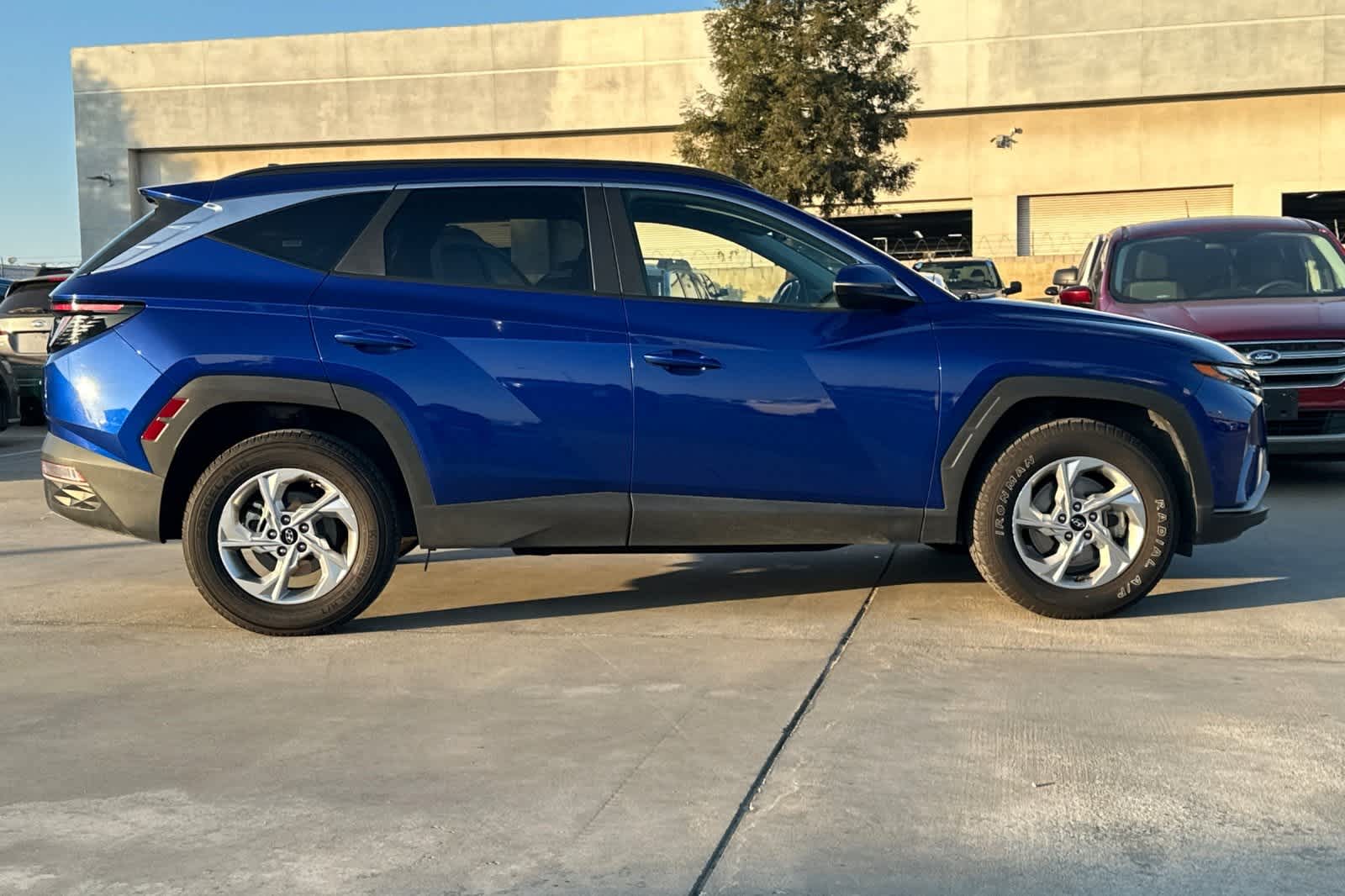 Thumbnail: 2023 Hyundai Tucson - 9