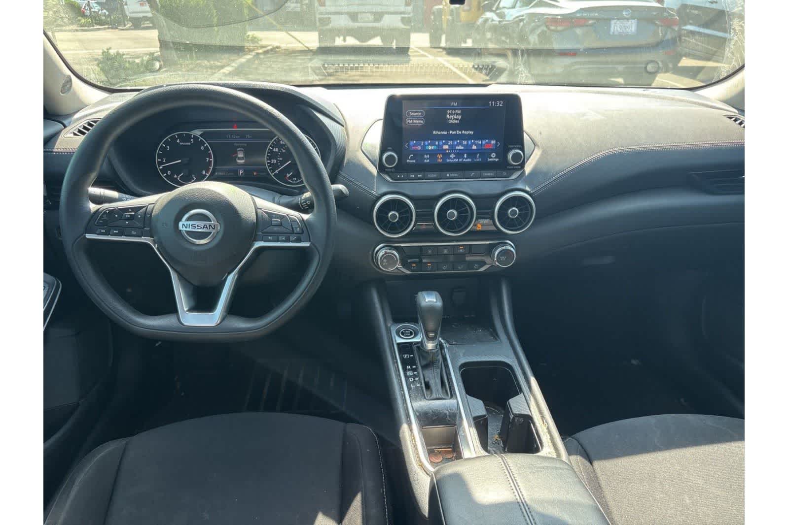 Thumbnail: 2023 Nissan Sentra - 4