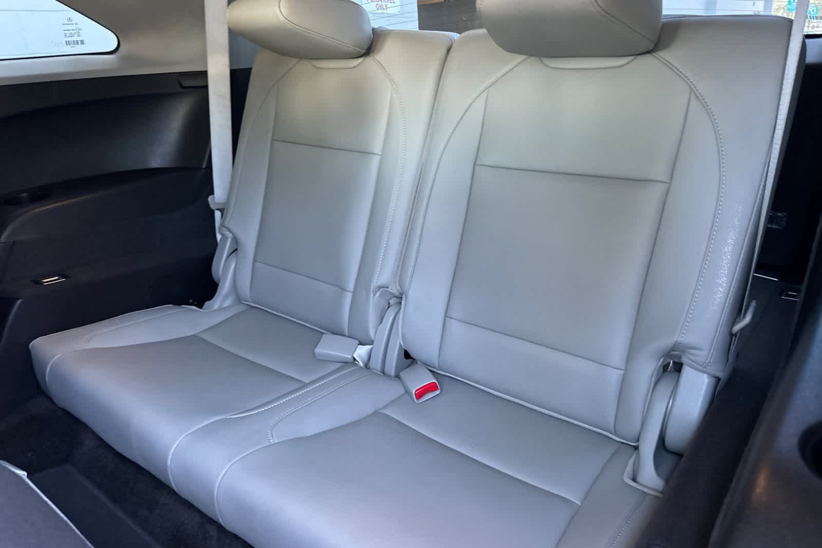 Thumbnail: 2019 Acura MDX - 16