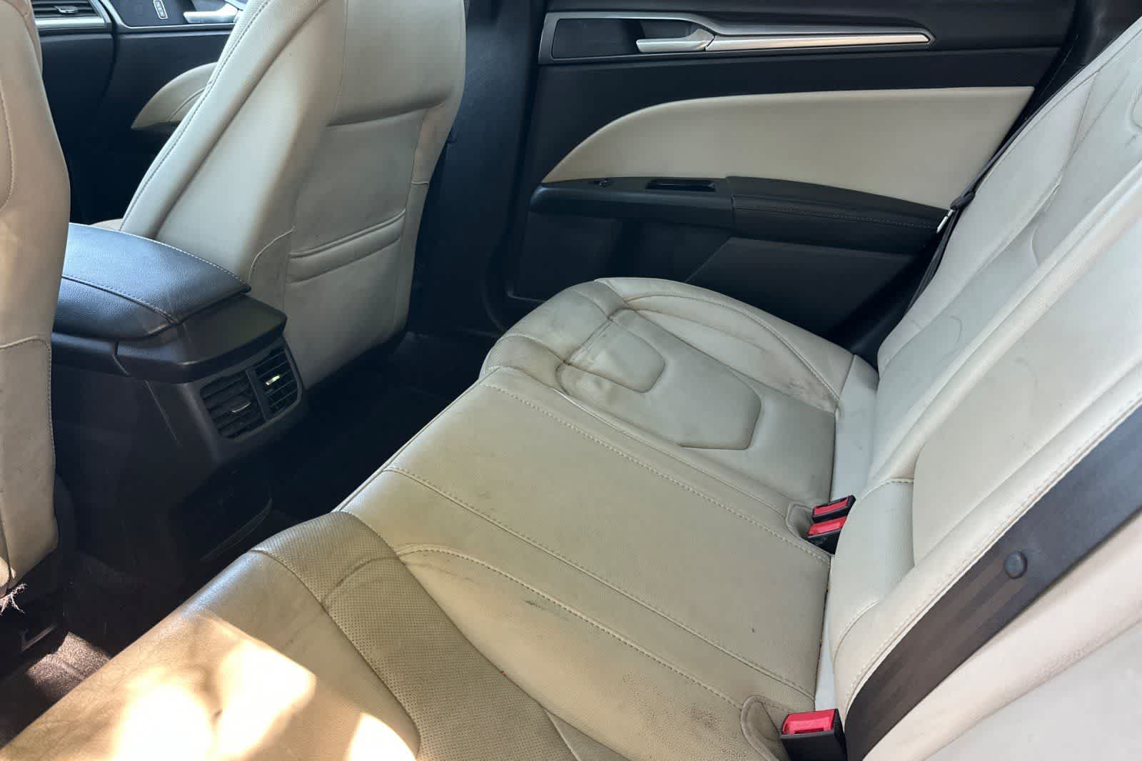 Thumbnail: 2015 Ford Fusion - 5