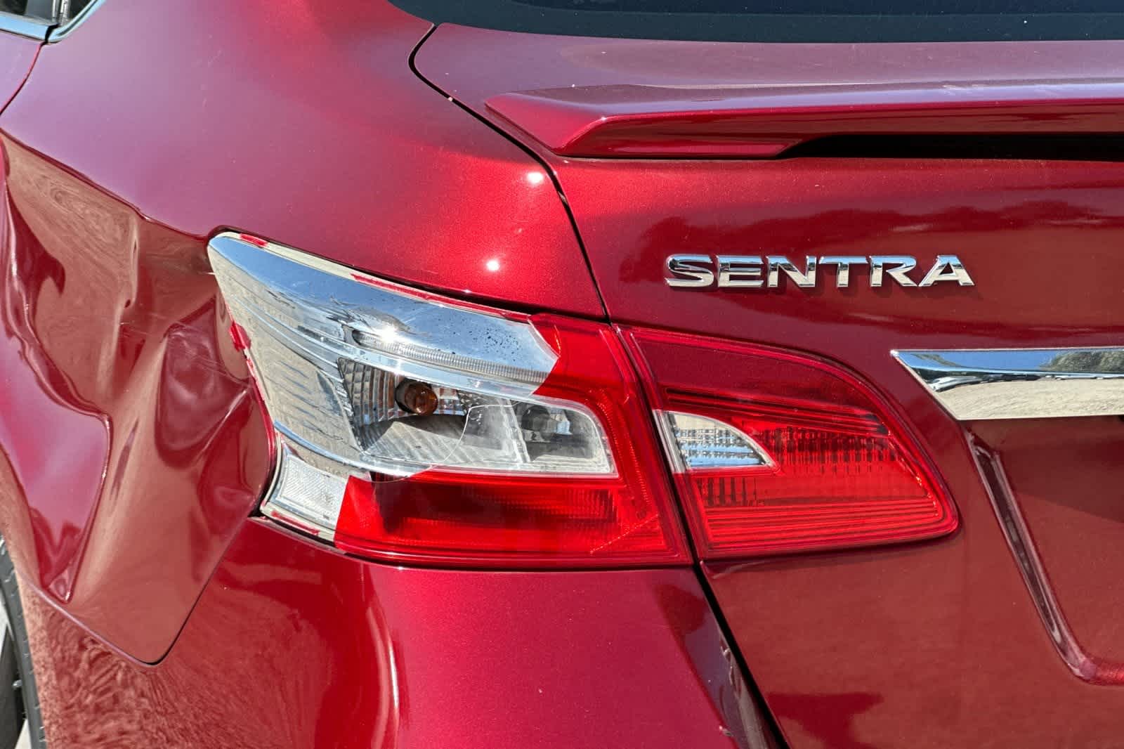 Thumbnail: 2018 Nissan Sentra - 13