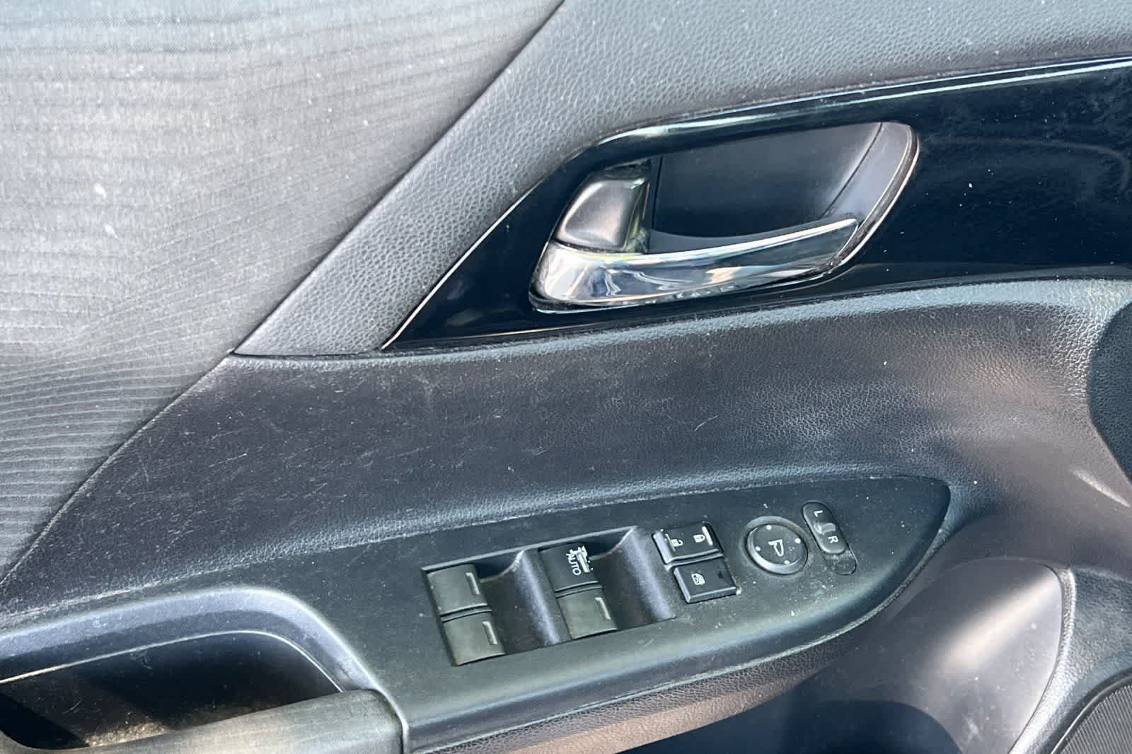 Thumbnail: 2016 Honda Accord - 15