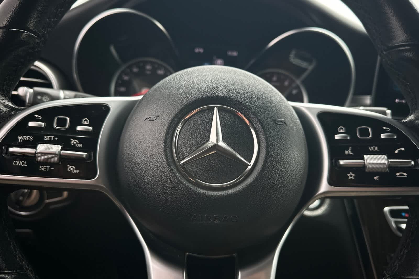 Thumbnail: 2020 Mercedes-Benz GLC - 29