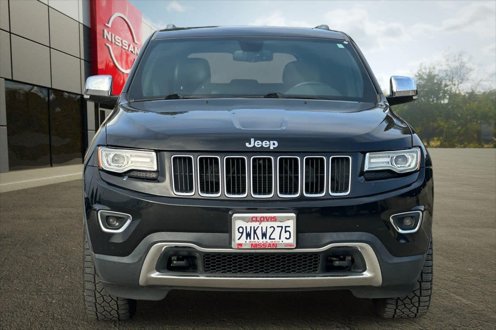 Thumbnail: 2015 Jeep Grand Cherokee - 11